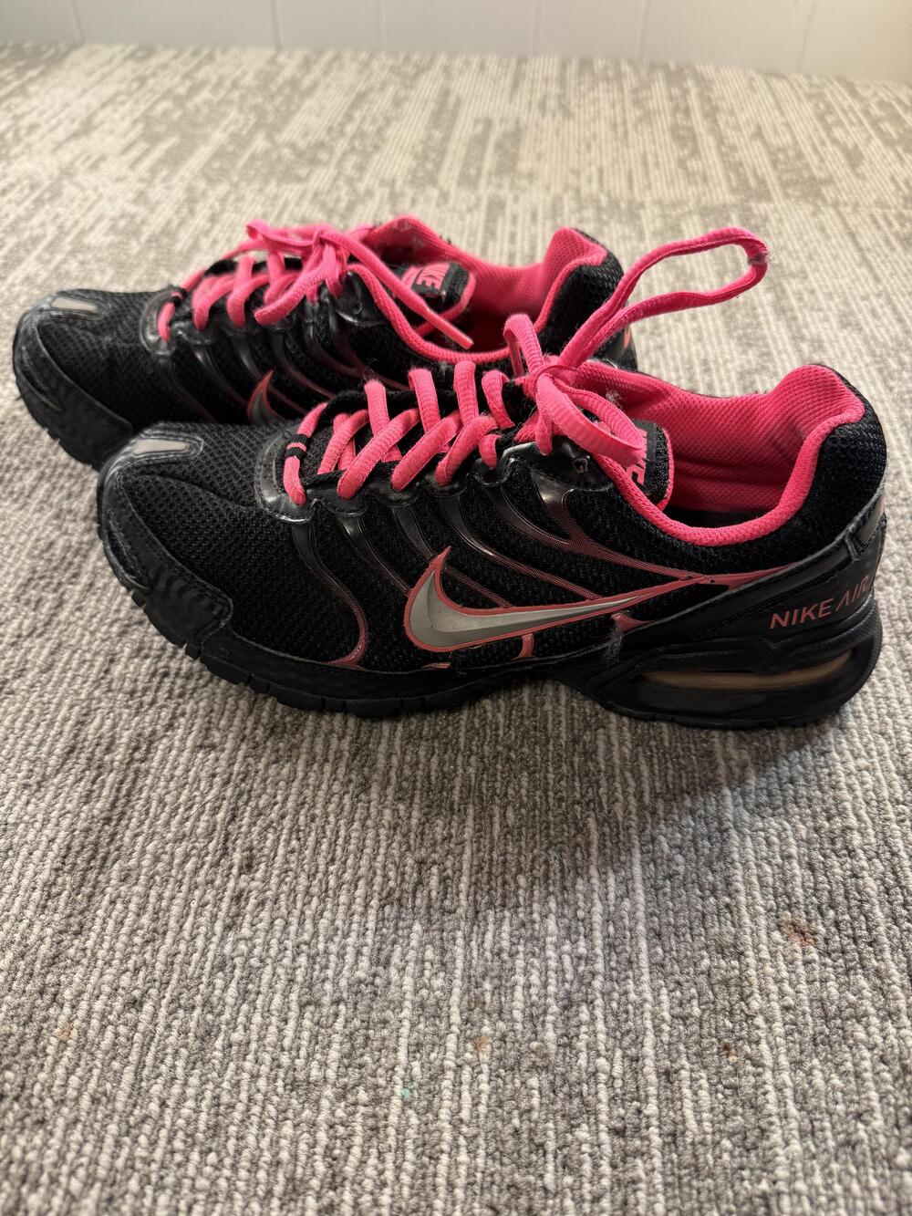 Nike Air Max Torch 4 Shoes Womens Size 8 Black Pink Silver Running 343851-006
